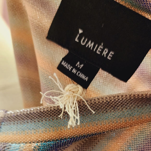 Lumière Metallic Stripe Crew Neck Relax Drop Shoulder Tee- (Medium)NEw - Picture 7 of 8